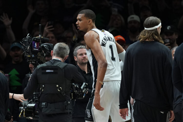Spurs' Victor Wembanyama won't face further sanction for throwing an elbow, AP source says